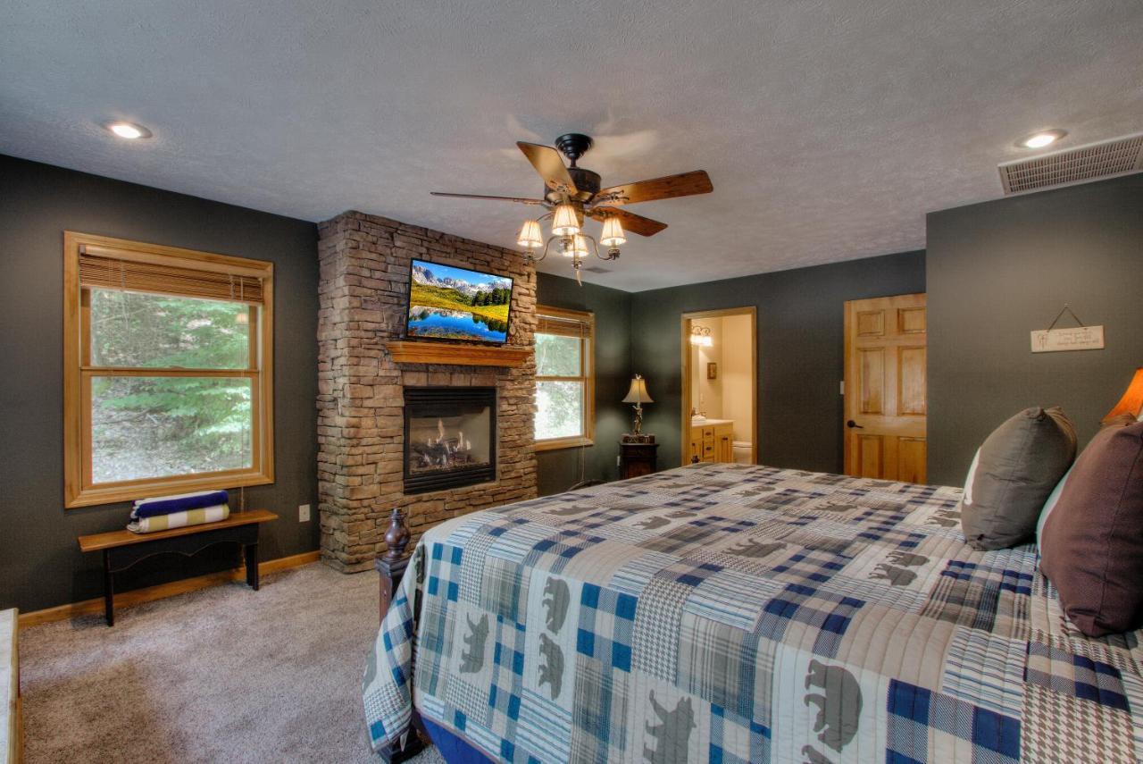 Gorgeous "Country Roads" By Honeybearcabins 4Br 4Ba, Next To Pool, Easy Drive, Main Strip Location! Pigeon Forge Exterior foto